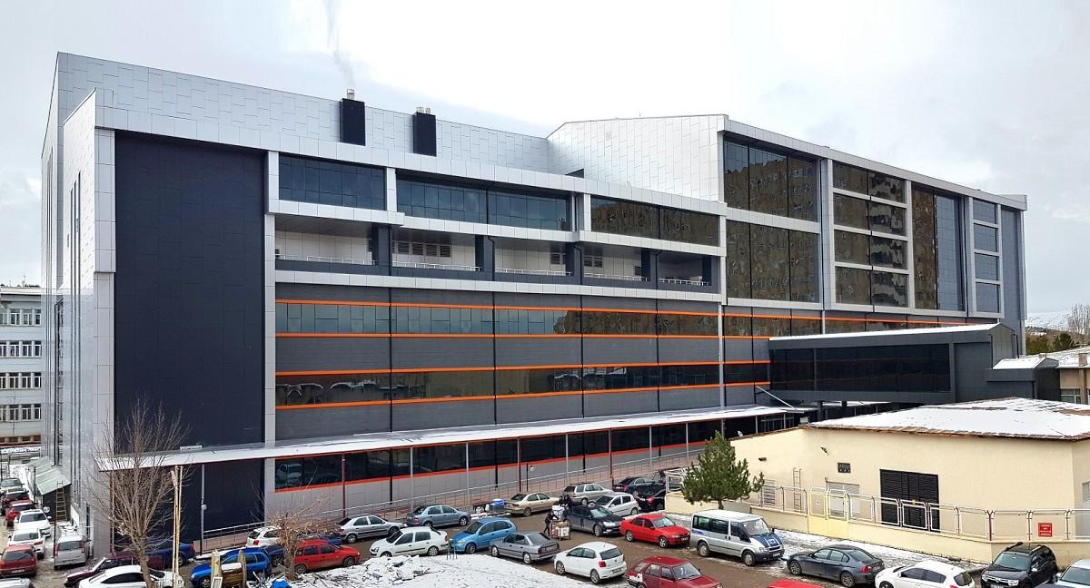 Sivas Cumhuriyet niversitesi Kadn Doum ve ocuk Hastanesi