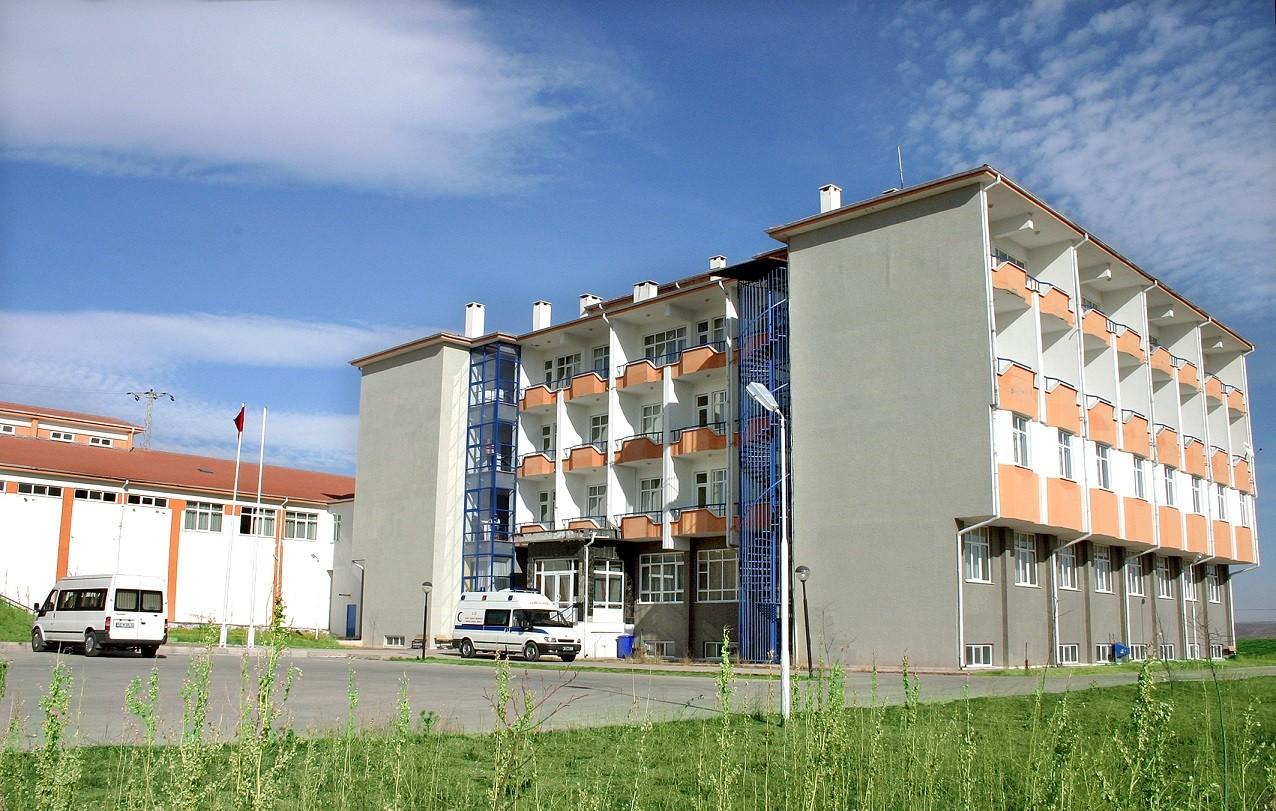 Cumhuriyet niversitesi Scak ermik Fizik Tedavi Merkezi
